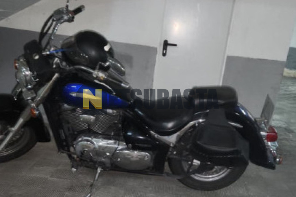 Suzuki VL 800 Intruder 2002