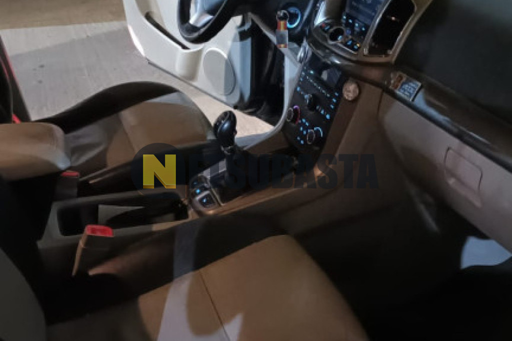 Chevrolet Captiva LT 2.2 VCDI AWD 2012
