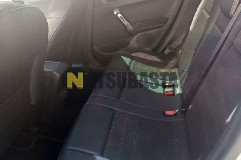 Peugeot 2008 1.6 e-HDi 2015