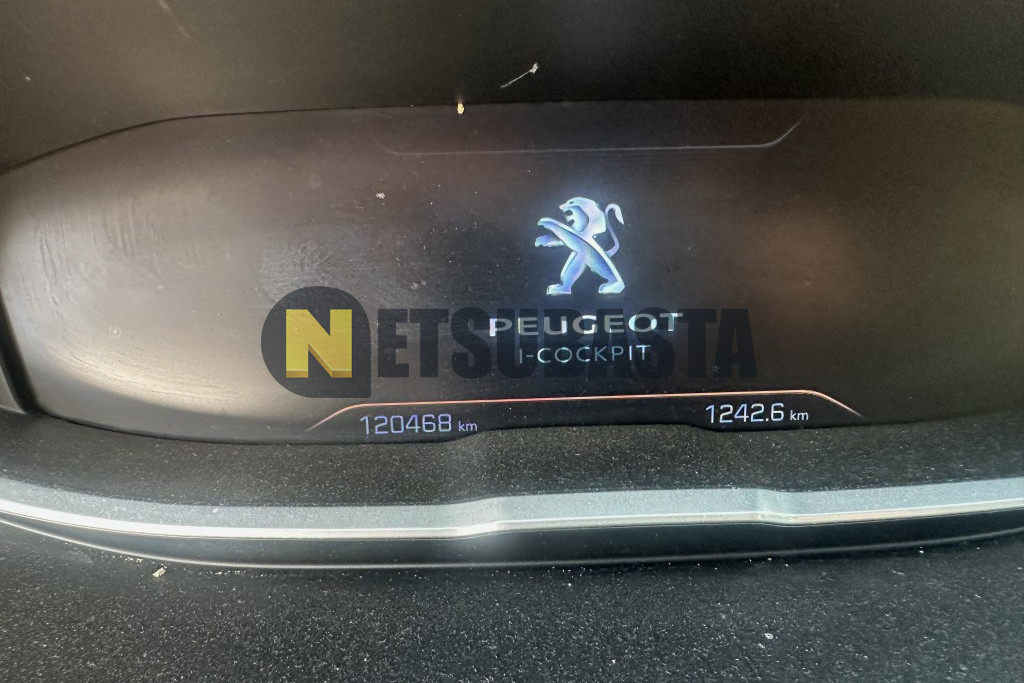 Peugeot 5008 1.6 THP EAT6 2017