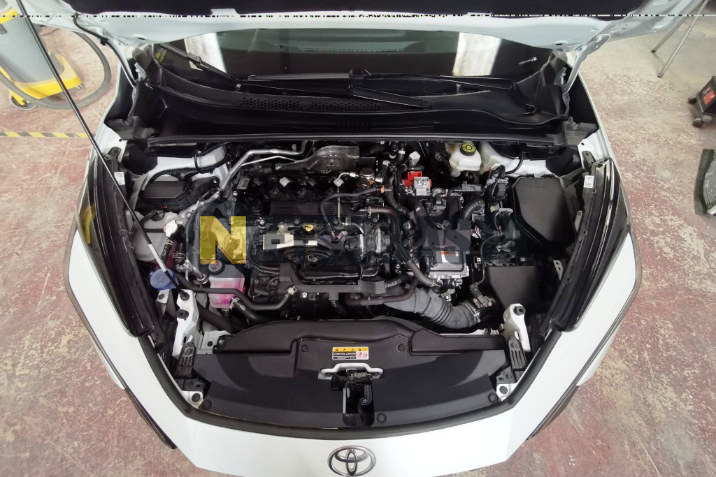 Toyota C-HR 200H 2024