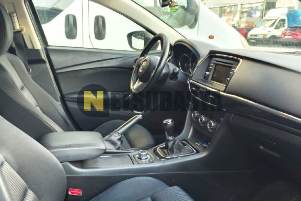 Mazda Mazda6 Wagon SKYACTIV-D 2.2 2013