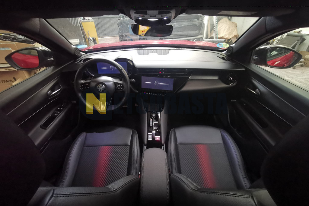 Alfa Romeo Junior Ibrida Speciale 1.2 eDCT6 2025
