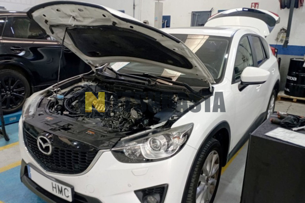 Mazda CX-5 2.2 D 4WD Aut. 2012