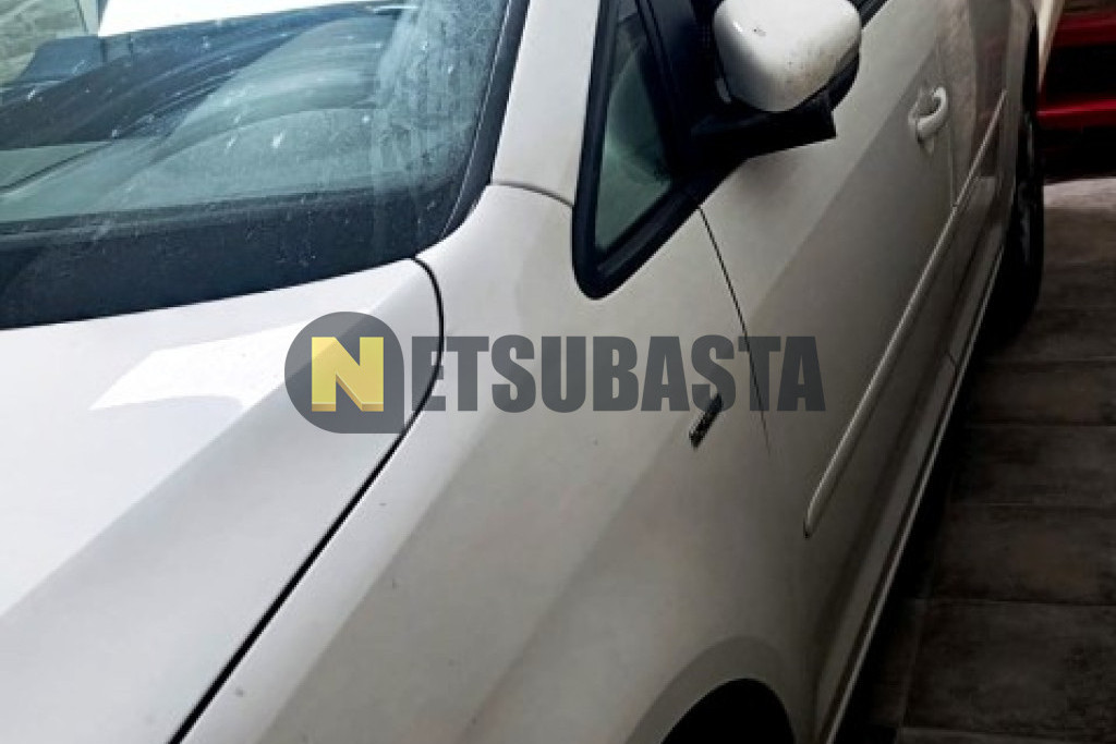 Volkswagen Touran 2.0 TDI DSG 2013