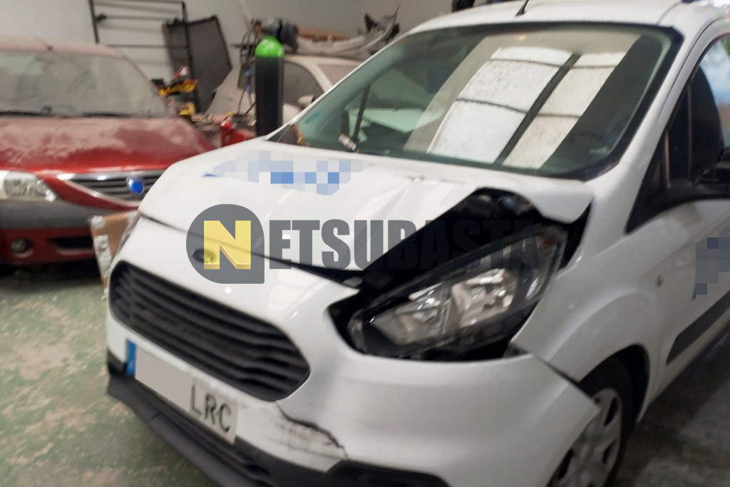 Ford Transit Courier Van 1.5 TDCi 2021