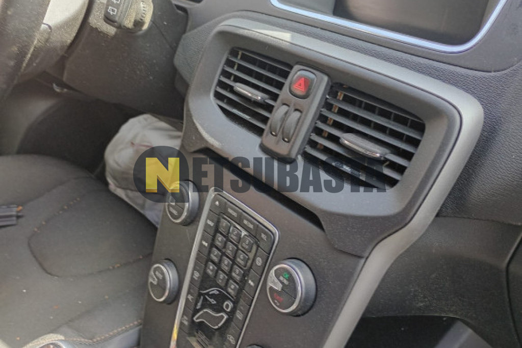 Volvo V40 Cross Country T3 2018