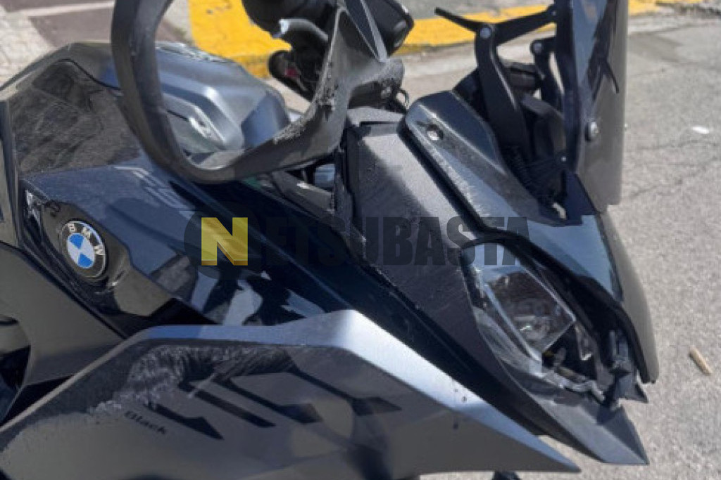 BMW F 900 XR 2025