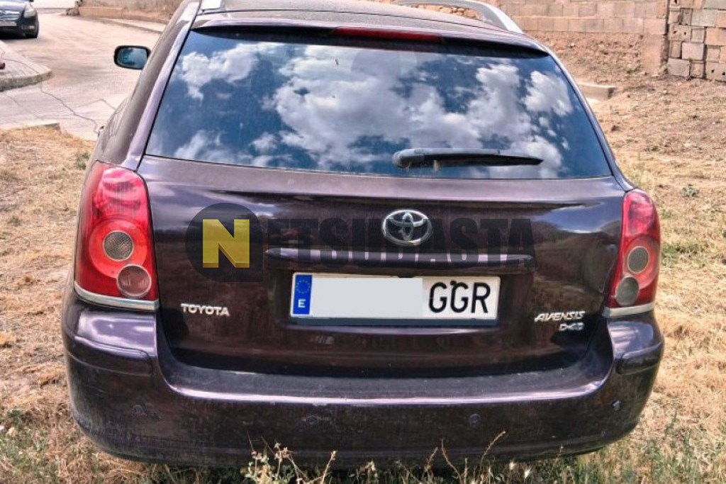 Toyota Avensis Wagon 2.2 D-4D 2008