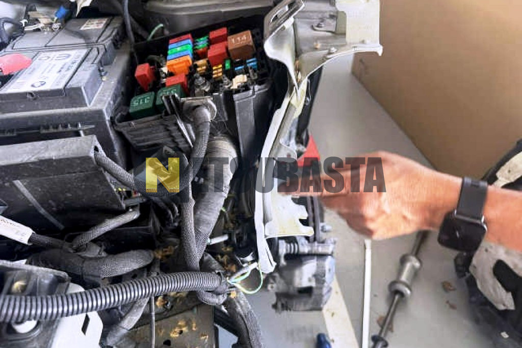 Citroën C4 1.2 Gasolina EAT8 2025