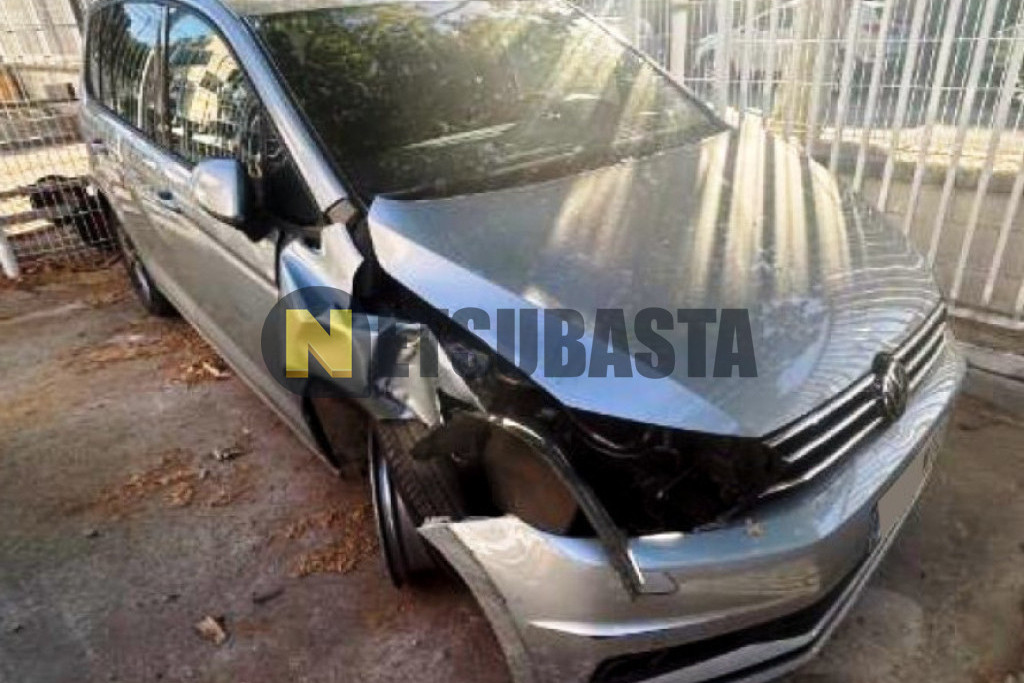 Volkswagen Touran 2.0 TDI DSG 7 vel. 2024