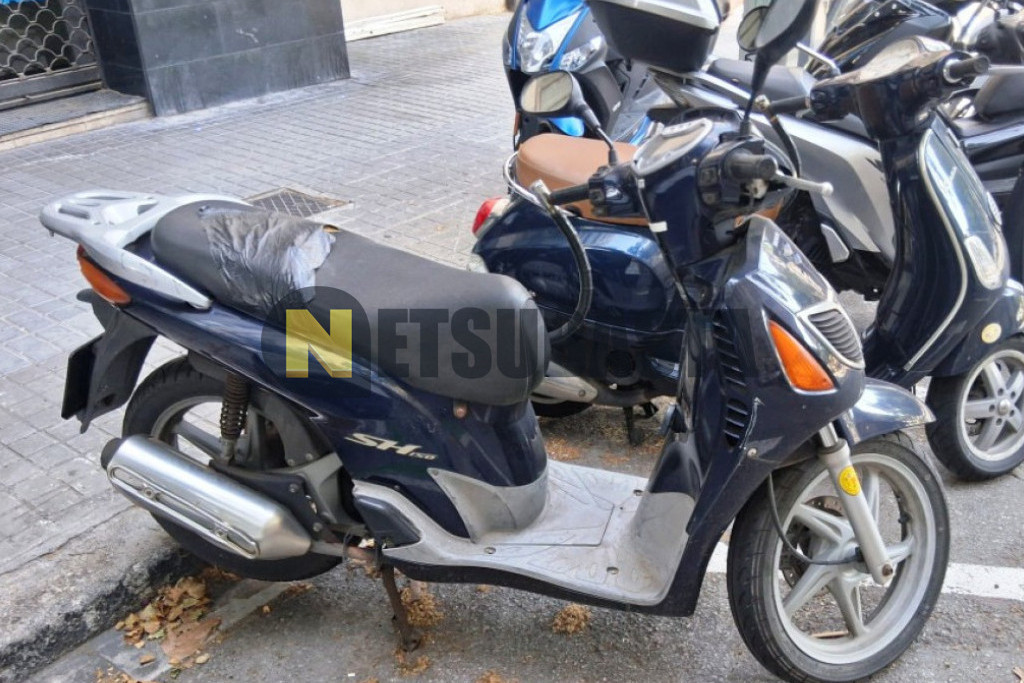 Honda Scoopy SH 150 2002