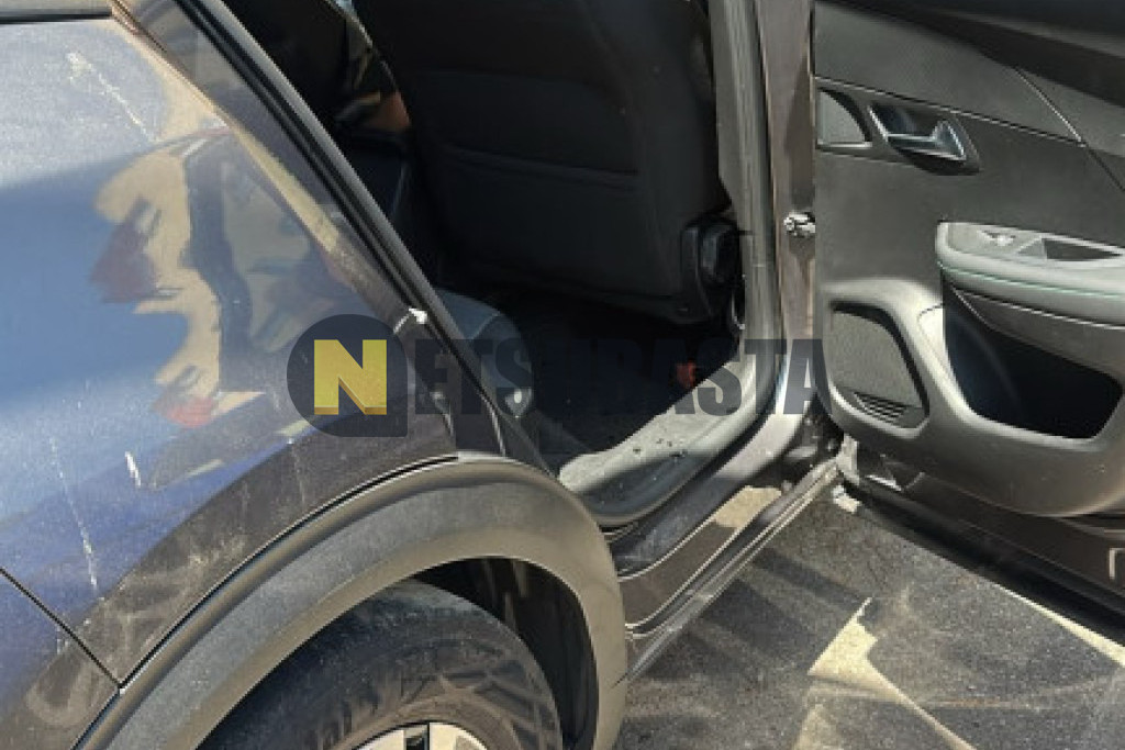 Peugeot 2008 1.2 PureTech 2023