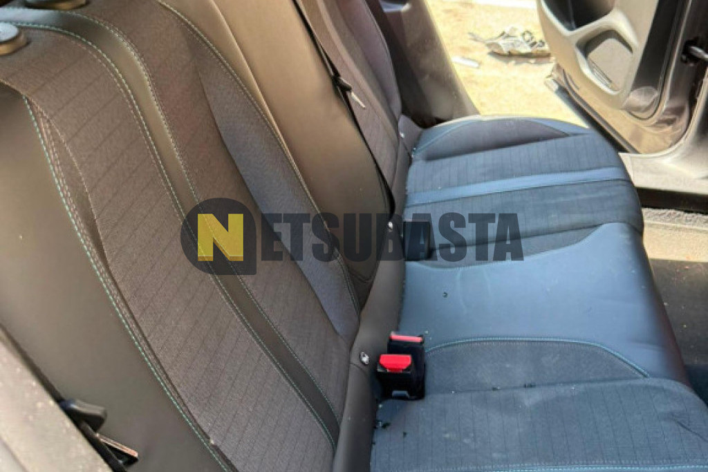 Peugeot 2008 1.2 PureTech 2023