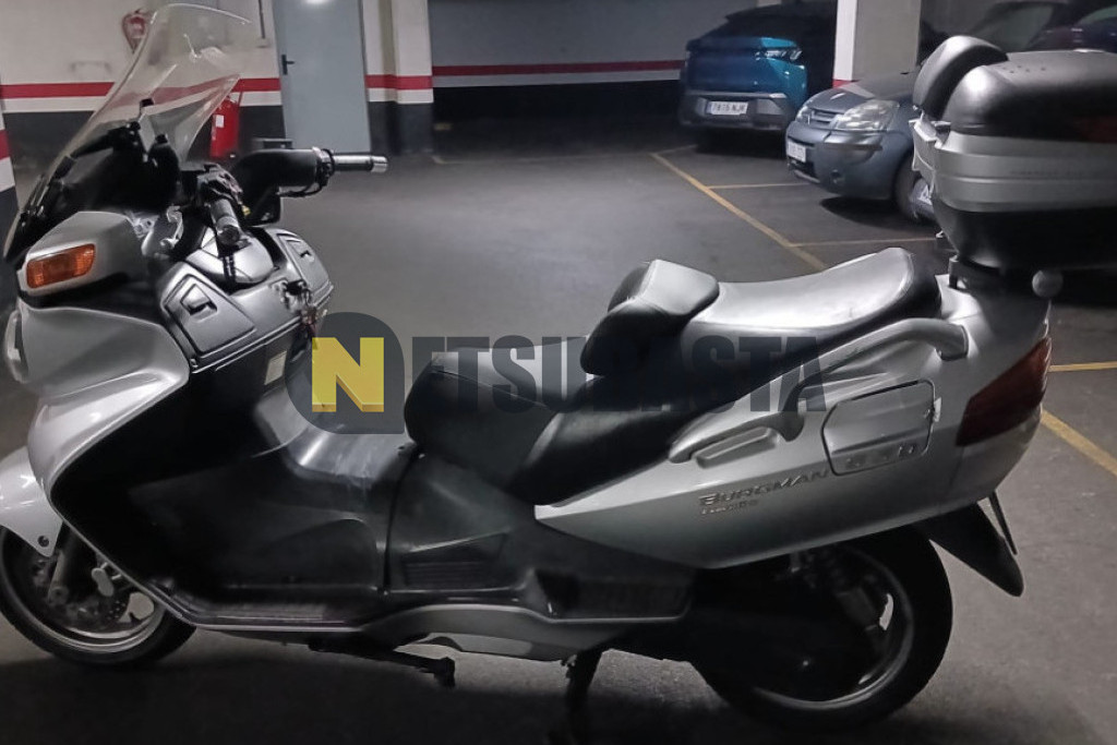 Suzuki Burgman 650 2004
