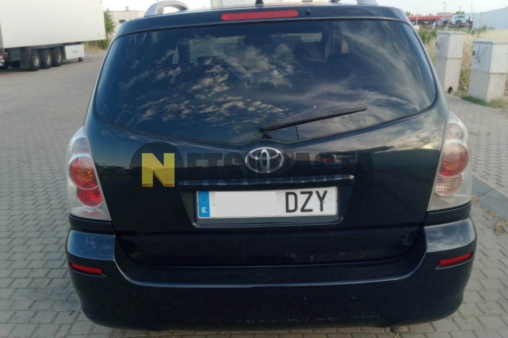 Toyota Corolla Verso 2.2 D4D 2006