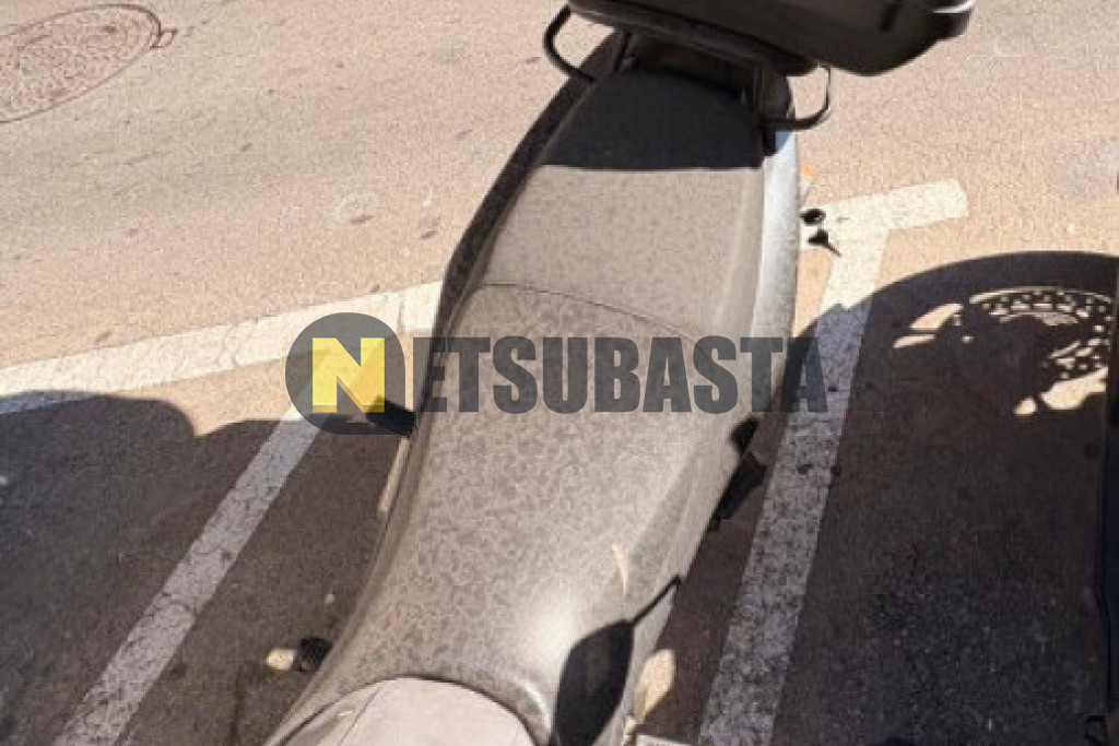 Suzuki GS 500F 2004