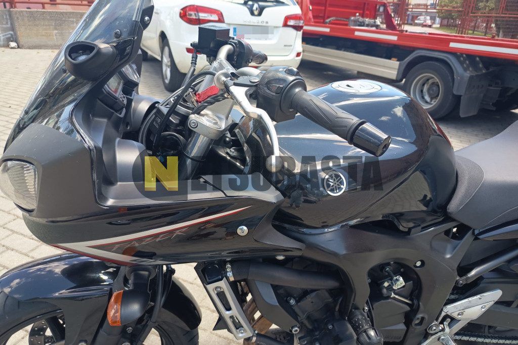 Yamaha FZ6 S S2 2010