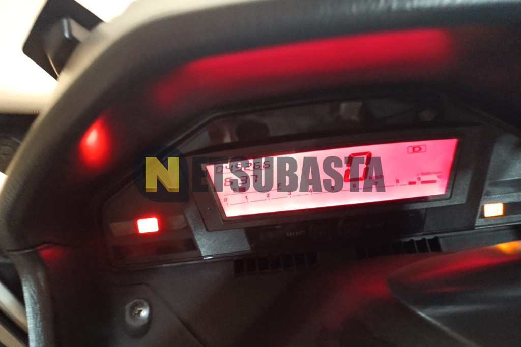 Suzuki Burgman 650 2012