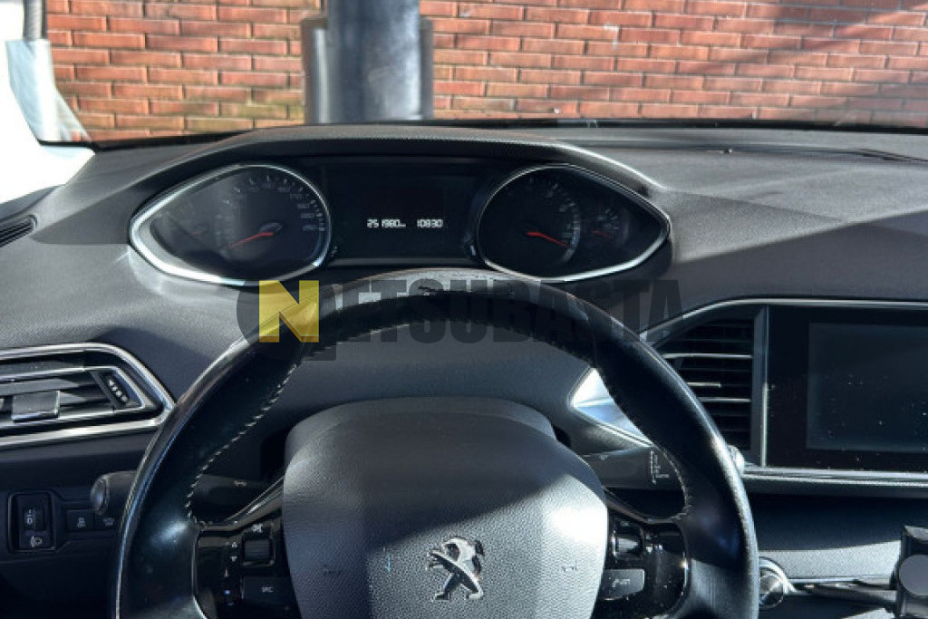 Peugeot 308 SW 1.2 PureTech 2016