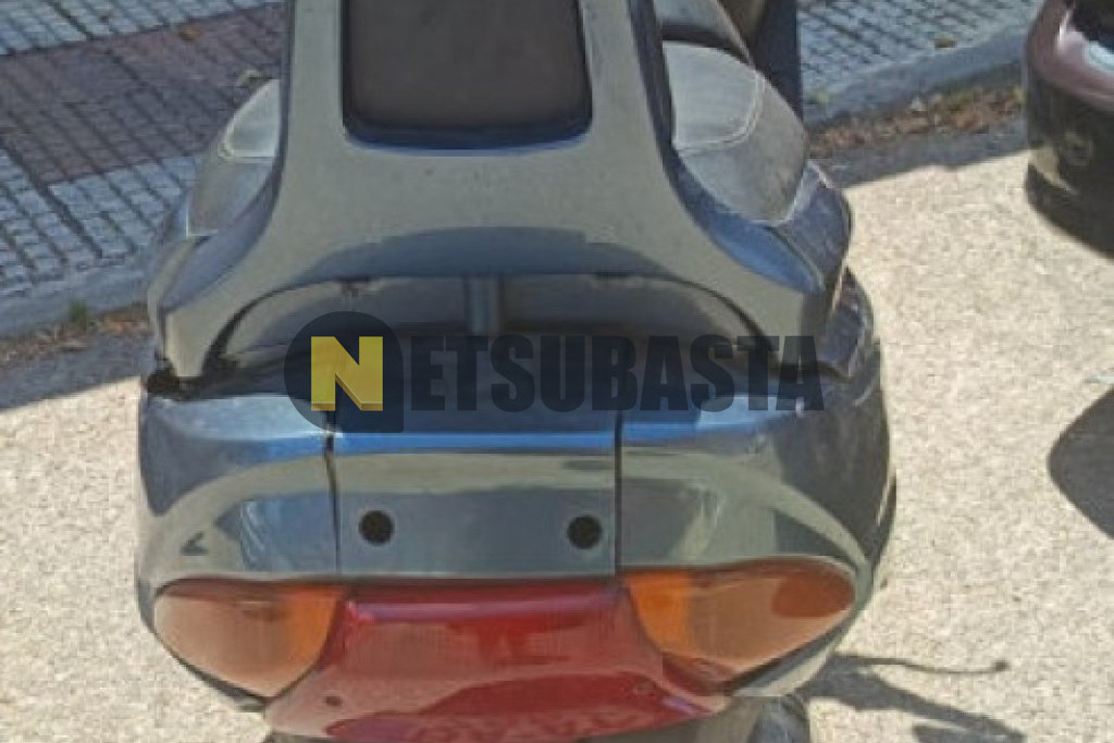 Suzuki Burgman 400 1999