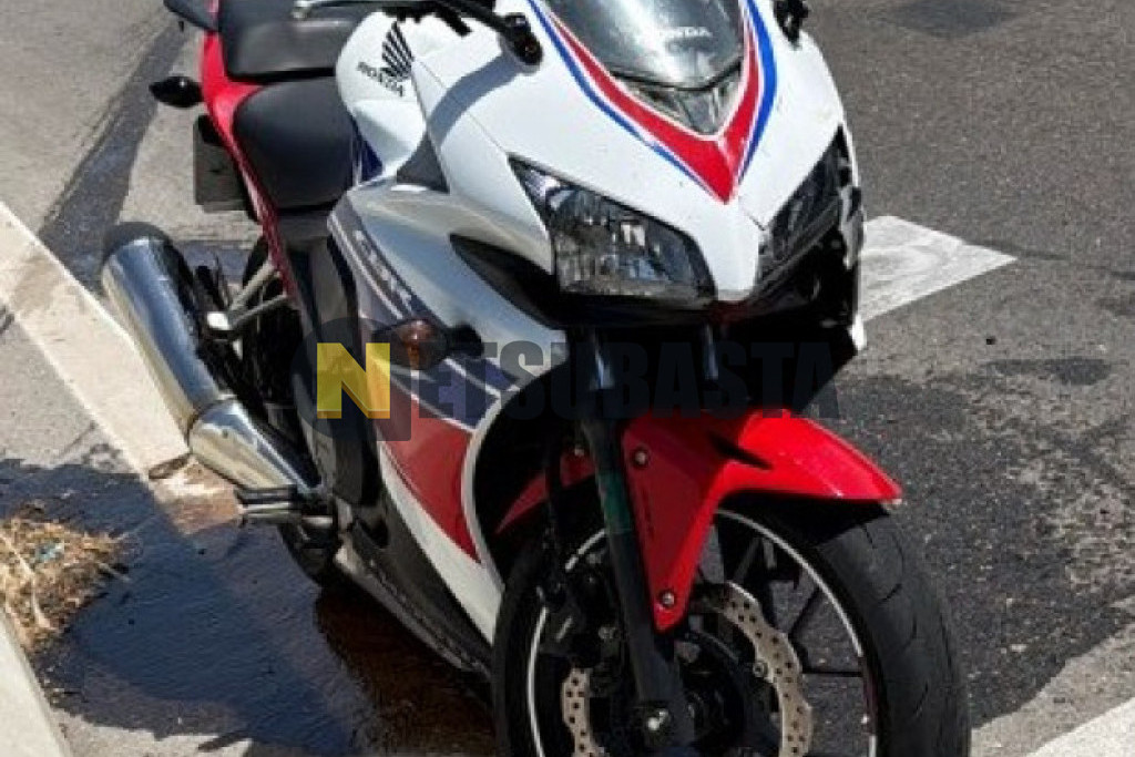 Honda CBR 500 R 2014