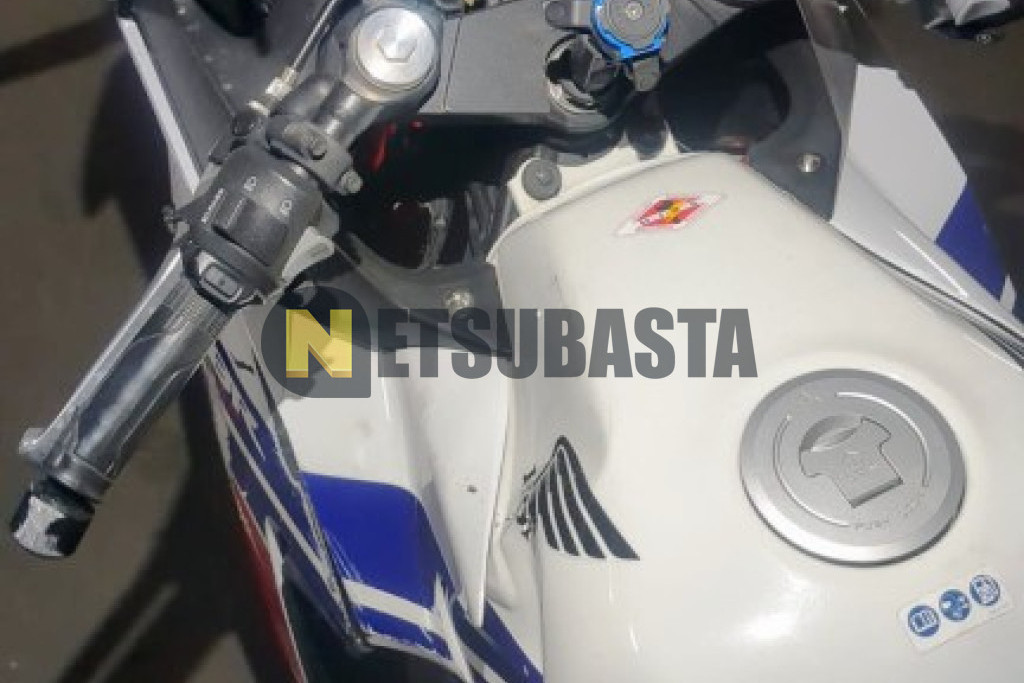 Honda CBR 500 R 2014