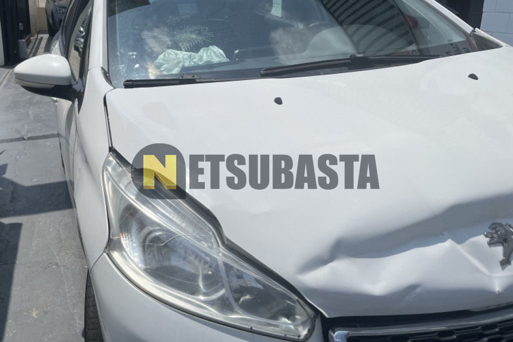 Peugeot 208 1.2 PureTech 2014