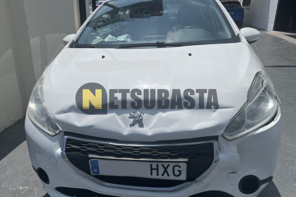 Peugeot 208 1.2 PureTech 2014