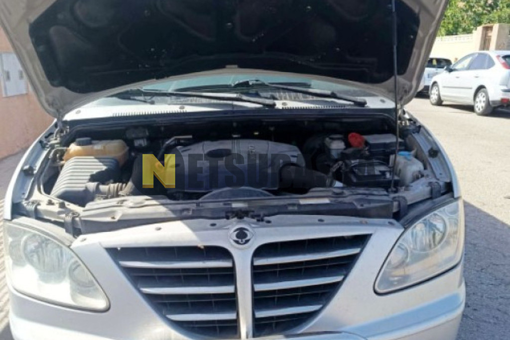 SsangYong Rodius 270Xdi AWD 2006