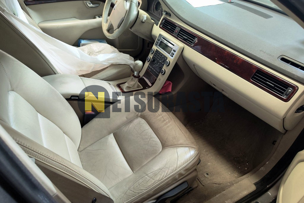 Volvo XC70 D5 AWD 2008