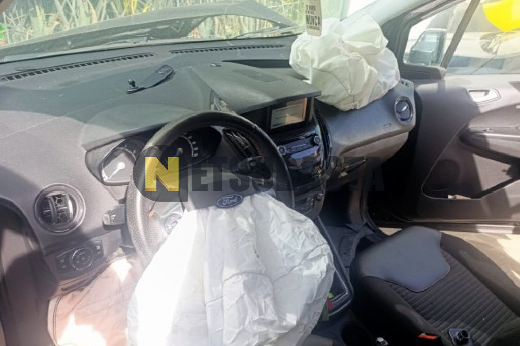 Ford Tourneo Courier 1.0 EcooBoost 2018