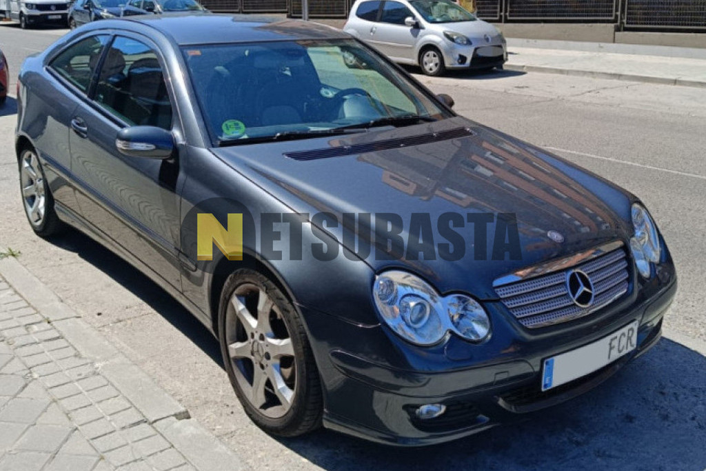 Mercedes-Benz C 180 K Sportcoupé Aut. 2005