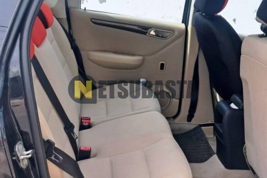 Mercedes-Benz A 180 CDI Aut. 2005