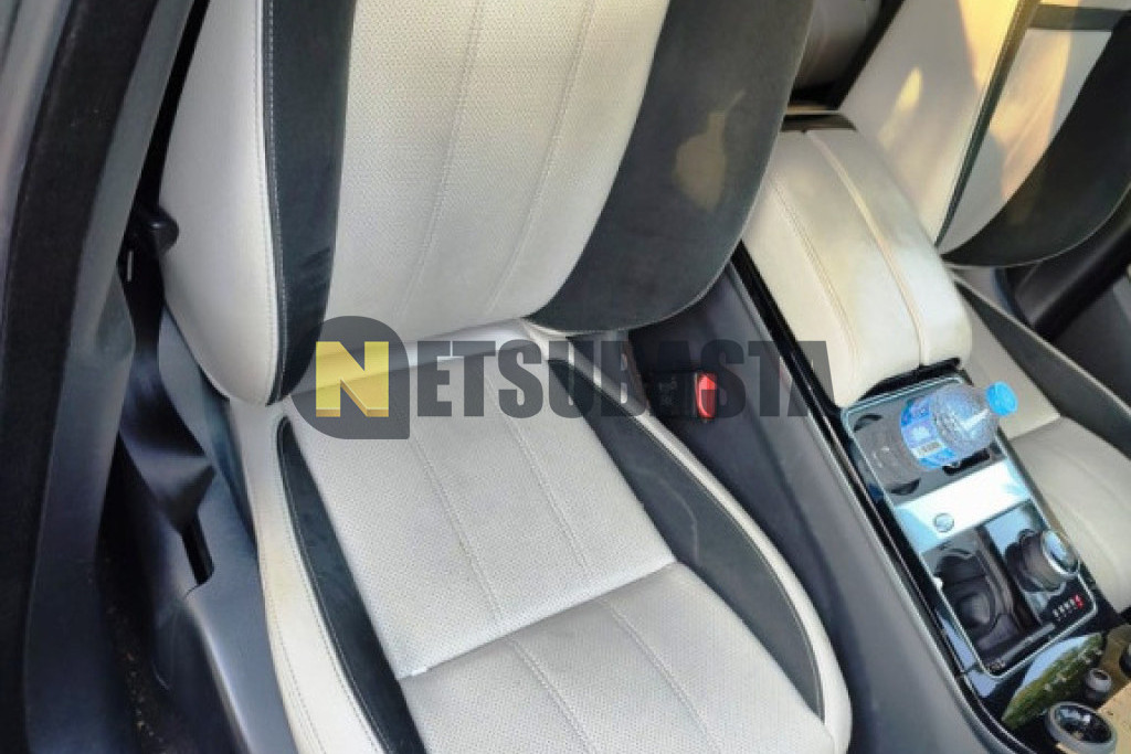 Land-Rover Range Rover Velar 3.0 D300 4WD Auto 2018