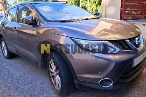 Nissan Qashqai 1.2 DIG-T XTRONIC 2015