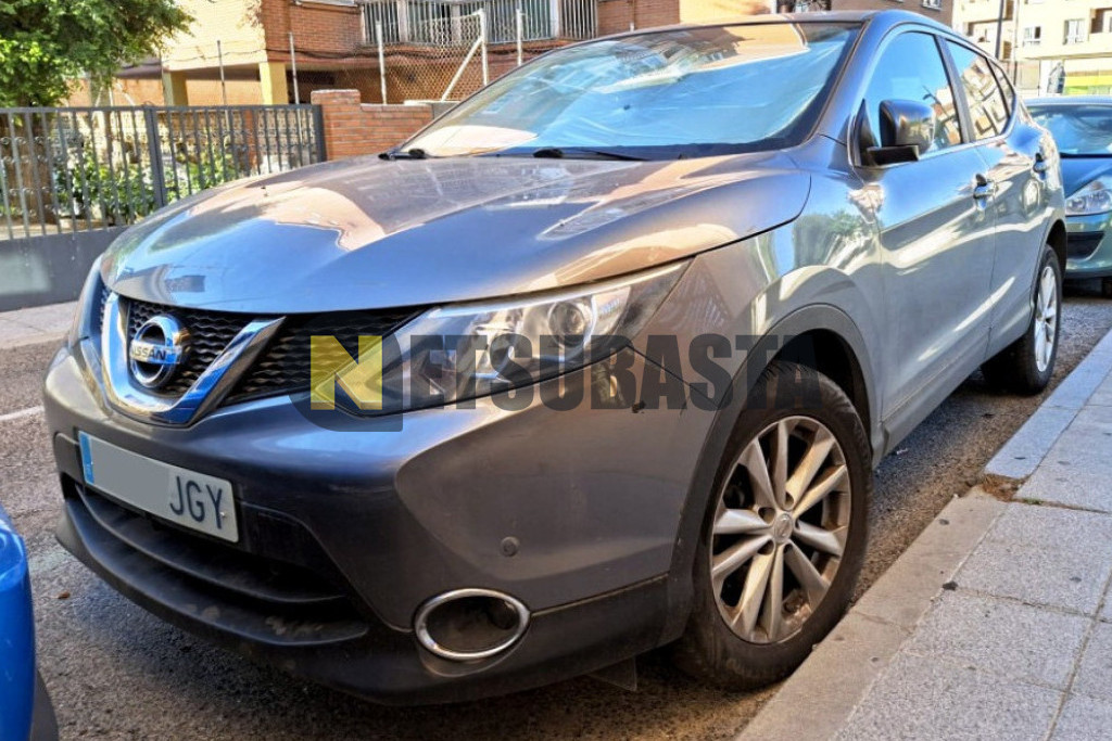 Nissan Qashqai 1.2 DIG-T XTRONIC 2015