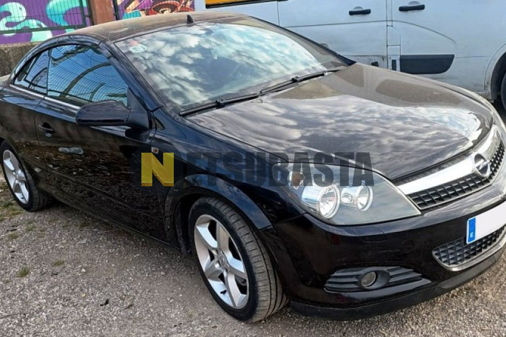 Opel Astra TwinTop 1.9 CDTI 2009