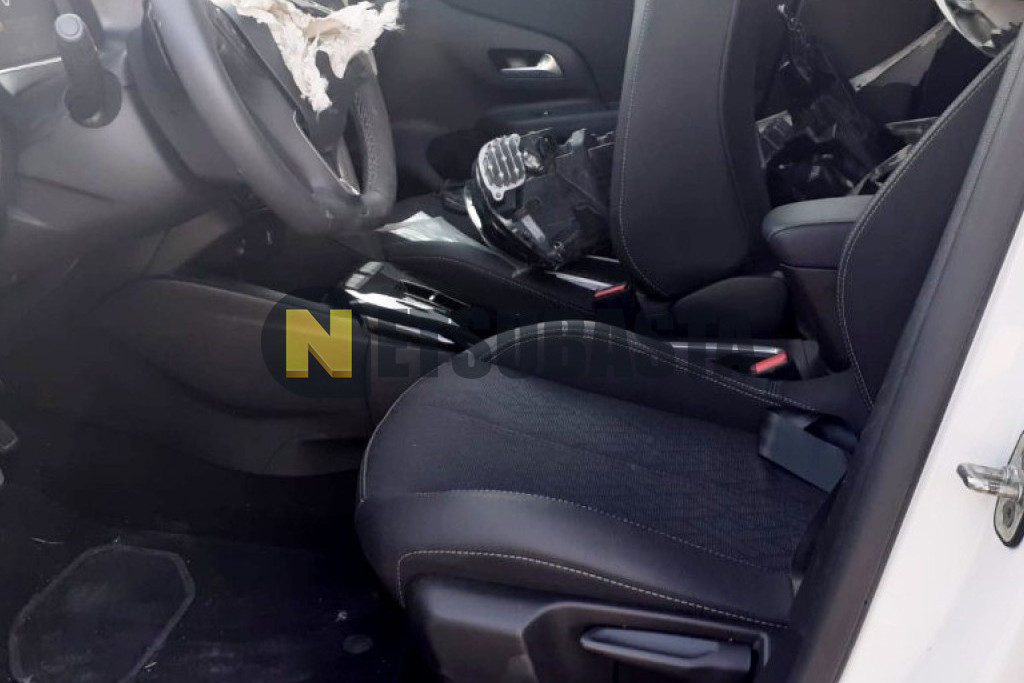 Opel Corsa 1.2T AT8 2023