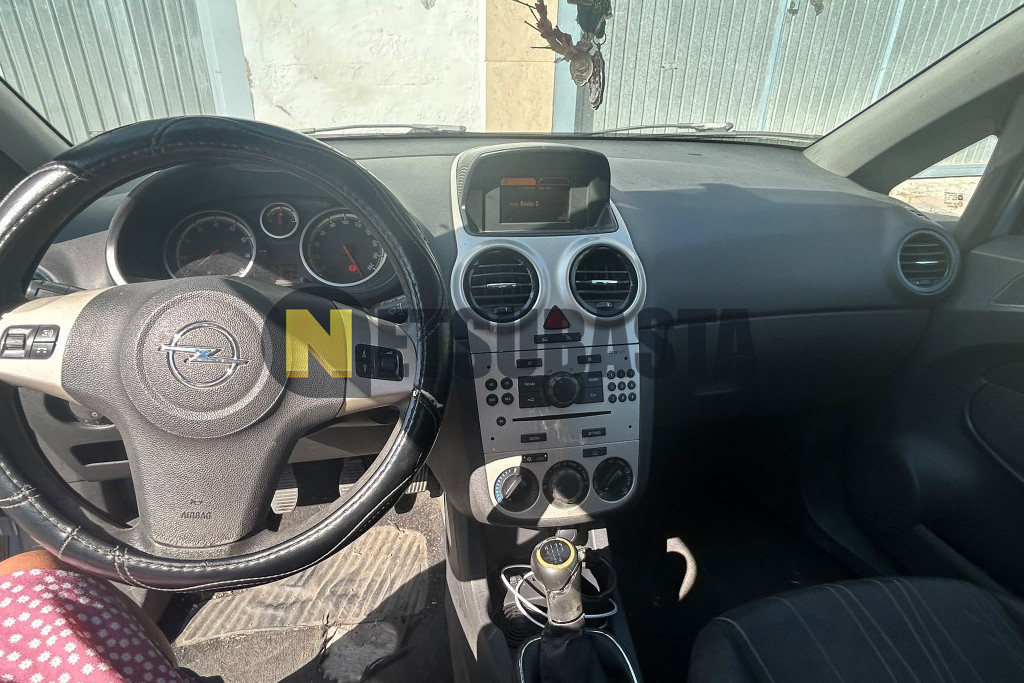 Opel Corsa 1.4 2008