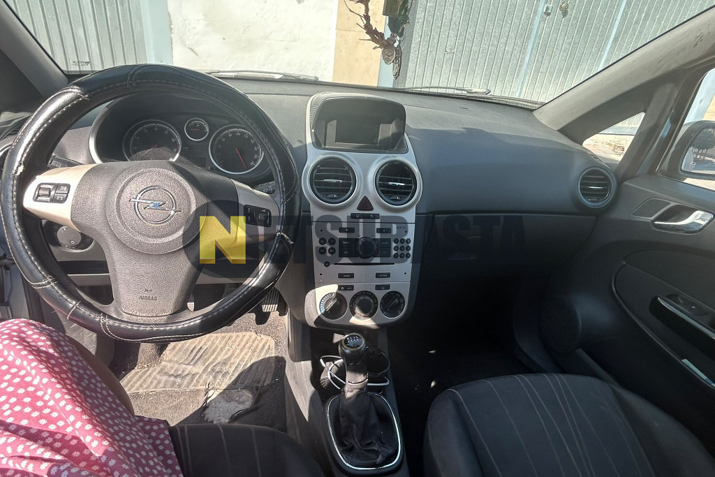 Opel Corsa 1.4 2008