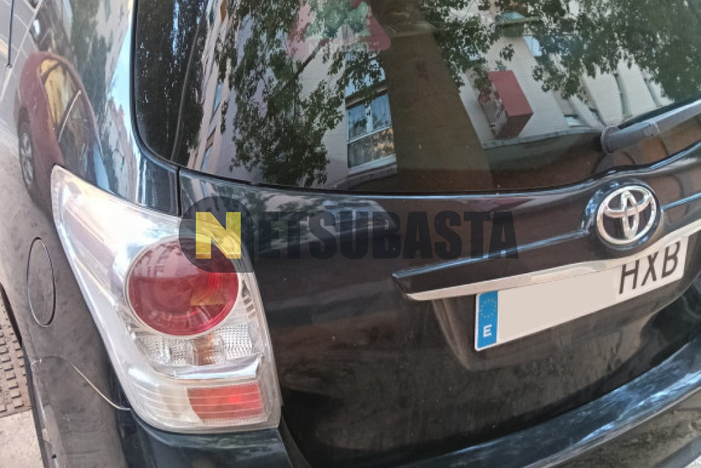 Toyota Verso 115D 7 plazas 2014