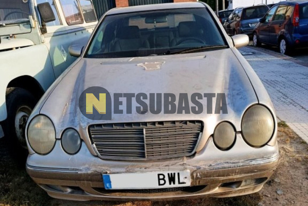 Mercedes-Benz E 270 CDI 2002