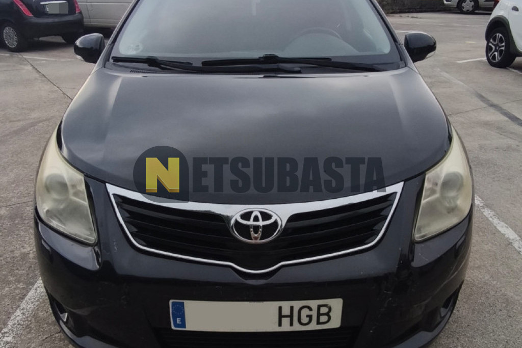 Toyota Avensis Cross Sport 2.2 D-4D 2011