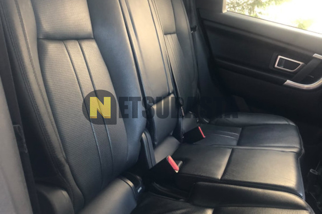 Land-Rover Discovery Sport 2.0 D MHEV AWD Auto 2019