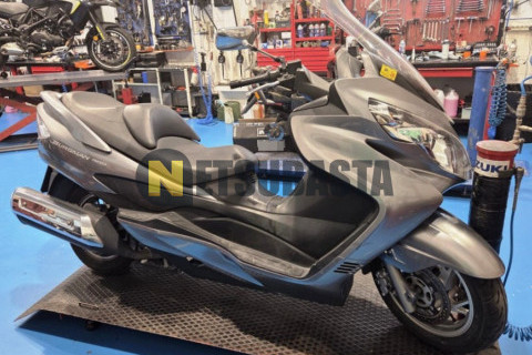 Suzuki Burgman 400 2006