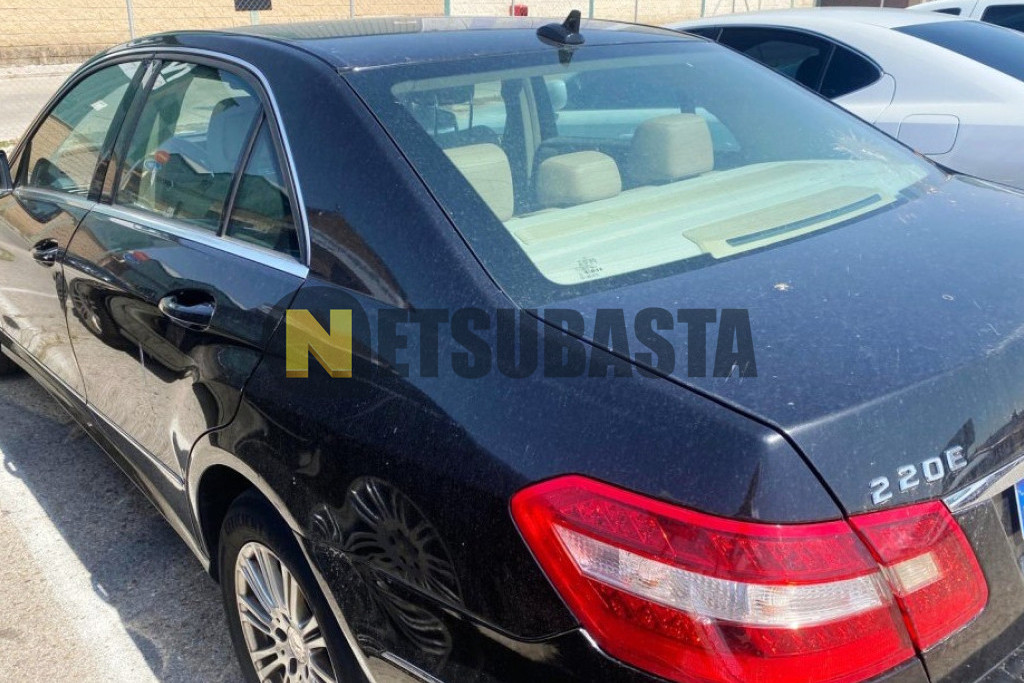 Mercedes-Benz E 220 CDI Aut. 2010