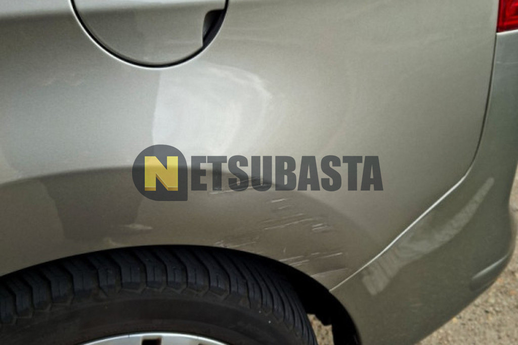 Peugeot 5008 2.0 HDI 2011