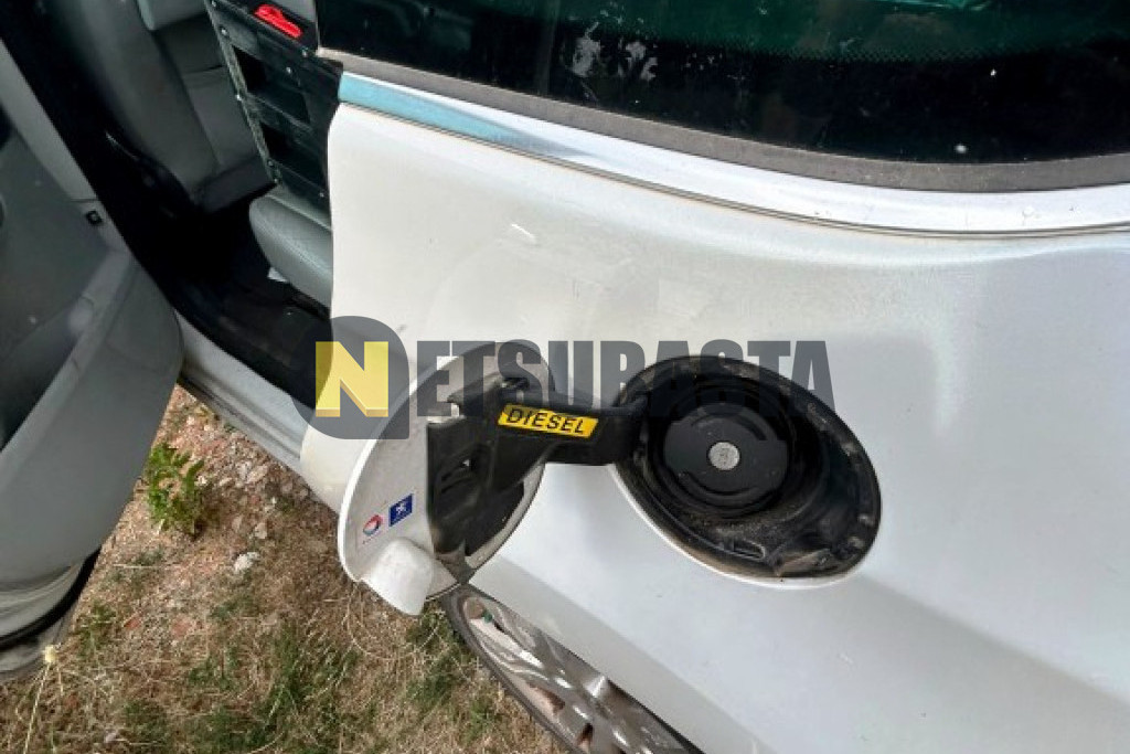 Peugeot 5008 2.0 HDI FAP 2010