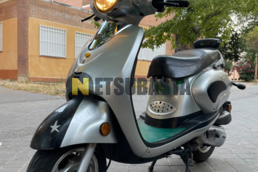 Aiyumo Classic 125 2007